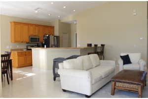 3816 65th Ave E, Sarasota, FL 34243, Sold 05/08/18