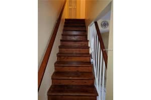 233 Amherst Ave, Sarasota, FL 34232, Sold 04/20/18