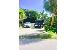 643 Calle Del Otono, Siesta Key, FL 34242, Sold 04/03/18