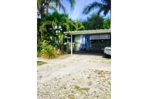 643 Calle Del Otono, Siesta Key, FL 34242, Sold 04/03/18