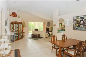 3306 Yonge Ave, Sarasota, FL 34235, Sold 04/30/18