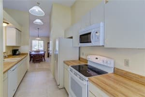 2417 S Scarlet Oak Ct, Sarasota, FL 34232, Sold 06/21/18