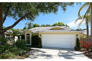 4222 St Charles Dr, Sarasota, FL 34243, Sold 05/08/18