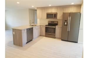 2828 Yorktown St, Sarasota, FL 34231, Sold 04/28/18