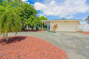 9211 Kingston Rd, Bradenton, FL 34210, Sold 04/23/18