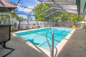 9211 Kingston Rd, Bradenton, FL 34210, Sold 04/23/18