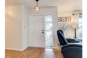 3227 Woodmont Dr, Sarasota, FL 34232, Sold 05/31/18