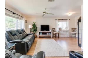 3227 Woodmont Dr, Sarasota, FL 34232, Sold 05/31/18