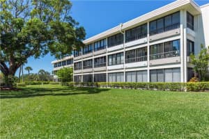 199 Whispering Sands Dr, Siesta Key, FL 34242, Sold 05/16/18