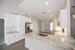 3716 71st Terrace E, Sarasota, FL 34243, Sold 06/15/18