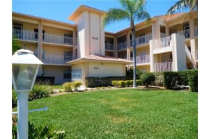 9320 Clubside Cir #2108, SARASOTA