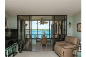 8735 Midnight Pass Rd, Sarasota, FL 34242, Sold 08/15/18