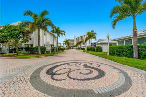 6300 Midnight Pass Rd, Sarasota, FL 34242, Sold 08/23/18