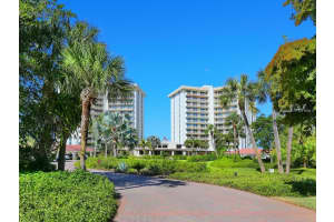 2295 Gulf of Mexico Dr, Longboat Key, FL 34228, Sold 08/23/19