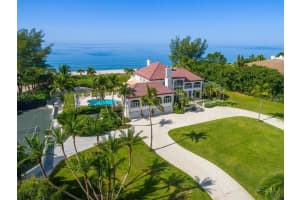 8218 Sanderling Rd, Sarasota, FL 34242, Sold 05/10/19