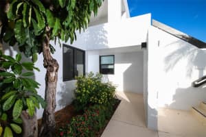 838 Bayport Way, Longboat Key, FL 34228, Sold 01/23/19
