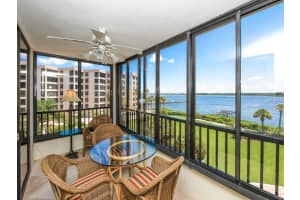 8735 Midnight Pass Rd, Sarasota, FL 34242, Sold 03/20/19
