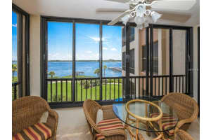 8735 Midnight Pass Rd, Sarasota, FL 34242, Sold 03/20/19