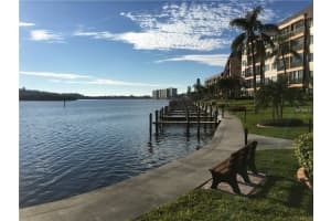 8977 Midnight Pass Rd, Sarasota, FL 34242, Sold 03/26/19