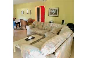 2817 Williamsburg St, Sarasota, FL 34231, Sold 04/30/19