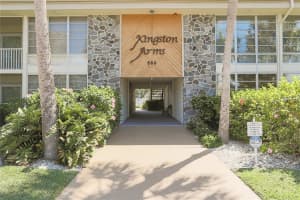 500 S Washington Dr #16a, SARASOTA