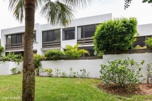 522 Bayport Way, Longboat Key, FL 34228, Sold 07/29/20