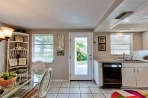 6145 Midnight Pass Rd, Sarasota, FL 34242, Sold 10/19/20