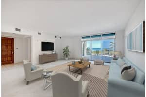 2165 Gulf of Mexico Dr, Longboat Key, FL 34228, Sold 10/30/20