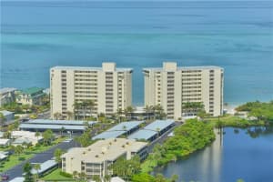 20 Whispering Sands Dr, Siesta Key, FL 34242, Sold 12/06/19