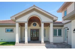125 S BLVD OF PRESIDENTS, SARASOTA, FL 34236 - MLS#MFRA4449134