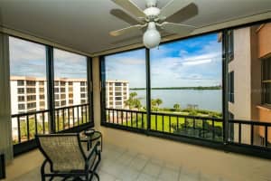 8735 Midnight Pass Rd, Sarasota, FL 34242, Sold 04/05/21