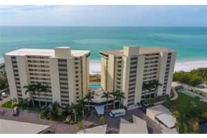 19 Whispering Sands Dr, Sarasota, FL 34242, Sold 07/27/20