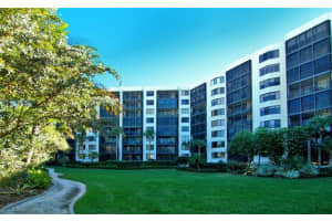 5880 Midnight Pass Rd, Sarasota, FL 34242, Sold 03/18/20