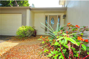 233 Hour Glass Way, Siesta Key, FL 34242, Sold 06/22/20