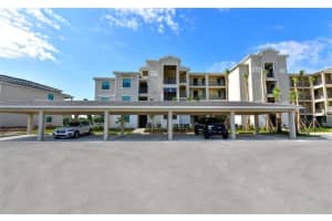 17520 GAWTHROP DR #203, LAKEWOOD RANCH, FL 34211 - MLS#MFRA4465678