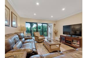 6236 Midnight Pass Rd, Siesta Key, FL 34242, Sold 08/21/20