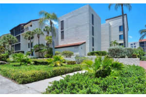 1925 Gulf of Mexico Dr, Longboat Key, FL 34228, Sold 11/02/20