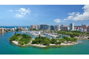 605 S Gulfstream Ave, Sarasota, FL 34236, Sold 12/08/21