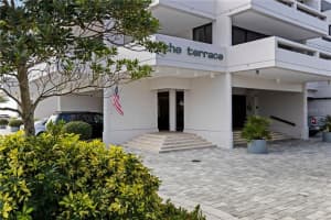 5400 Ocean Blvd, Sarasota, FL 34242, Sold 04/06/22