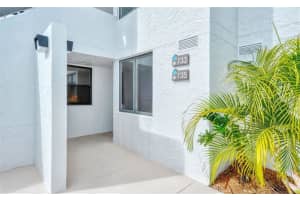 735 Bayport Way, Longboat Key, FL 34228, Sold 10/02/20