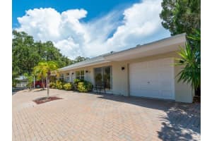 1381 Moonmist Dr, Siesta Key, FL 34242, Sold 10/06/21