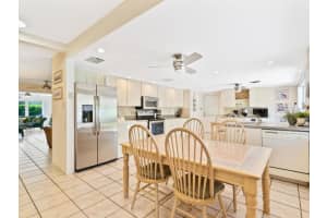 1381 Moonmist Dr, Siesta Key, FL 34242, Sold 10/06/21