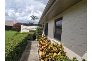 4568 Lake Vista Dr, Sarasota, FL 34233, Sold 11/04/21