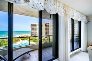 1211 Gulf of Mexico Dr, Longboat Key, FL 34228, Sold 11/05/20