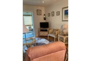 202 47th Ave Dr W, Bradenton, FL 34207, Sold 10/25/21