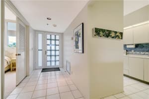 1095 Gulf of Mexico Dr, Longboat Key, FL 34228, Sold 12/02/20
