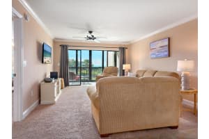 6208 Midnight Pass Rd, Sarasota, FL 34242, Sold 04/20/21