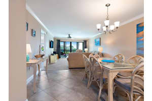 6208 Midnight Pass Rd, Sarasota, FL 34242, Sold 04/20/21