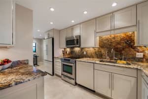 8773 Midnight Pass Rd, Sarasota, FL 34242, Sold 02/08/21