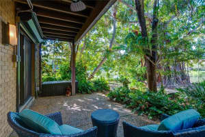 17 Sandy Cove Rd, Siesta Key, FL 34242, Sold 03/25/21